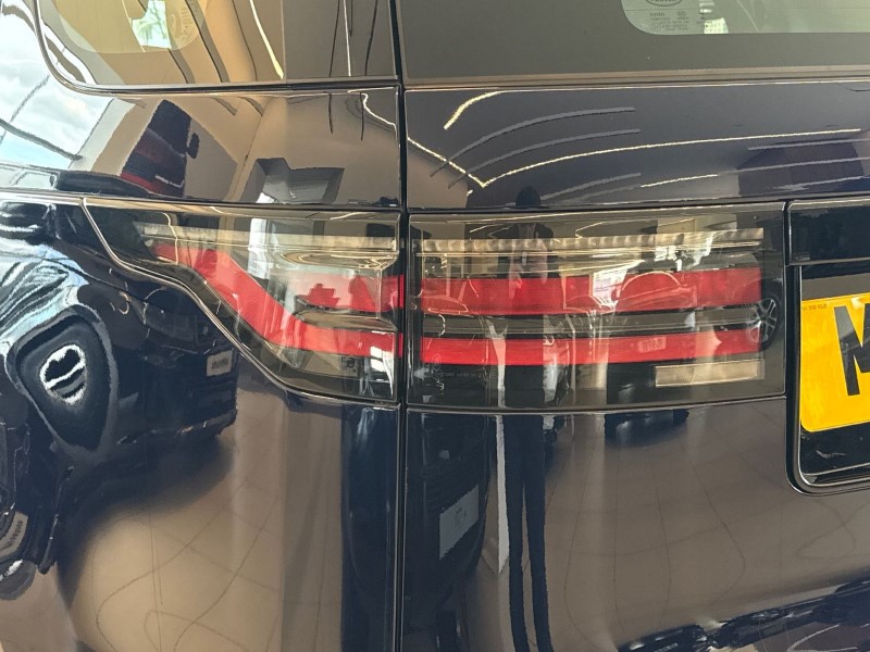 2021 (21) LAND ROVER DISCOVERY 3.0 D250 R-Dynamic S 5dr Auto 5314622