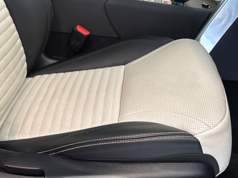 2021 (21) LAND ROVER DISCOVERY 3.0 D250 R-Dynamic S 5dr Auto 5314627