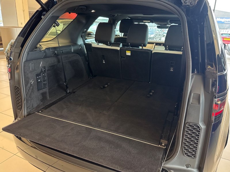 2021 (21) LAND ROVER DISCOVERY 3.0 D250 R-Dynamic S 5dr Auto 5314641