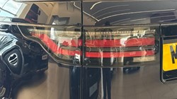 2021 (21) LAND ROVER DISCOVERY 3.0 D250 R-Dynamic S 5dr Auto 5390442