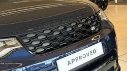 2021 (21) LAND ROVER DISCOVERY 3.0 D250 R-Dynamic S 5dr Auto 5390465