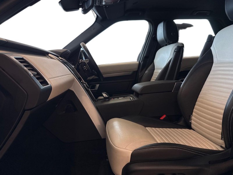 2021 (21) LAND ROVER DISCOVERY 3.0 D250 R-Dynamic S 5dr Auto 5314606