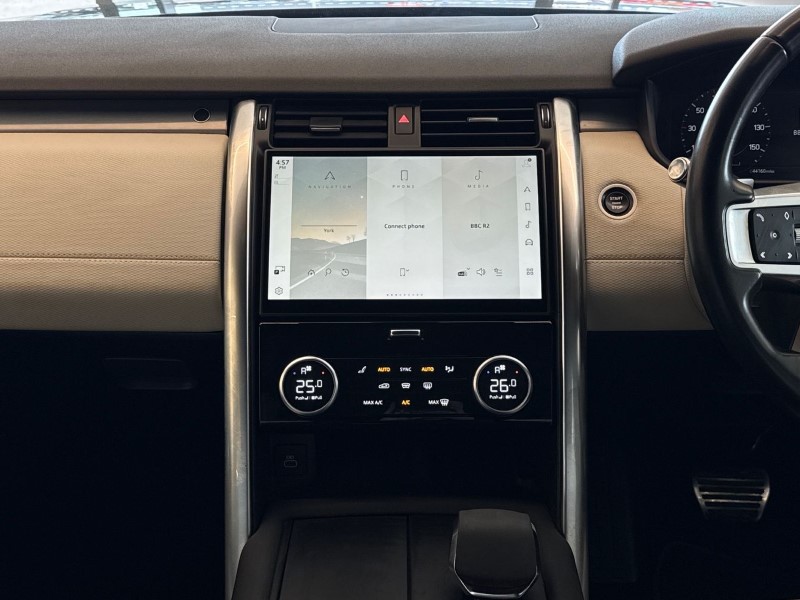 2021 (21) LAND ROVER DISCOVERY 3.0 D250 R-Dynamic S 5dr Auto 5314617