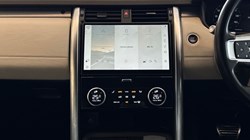 2021 (21) LAND ROVER DISCOVERY 3.0 D250 R-Dynamic S 5dr Auto 5390437
