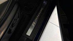 2021 (21) LAND ROVER DISCOVERY 3.0 D250 R-Dynamic S 5dr Auto 5314640