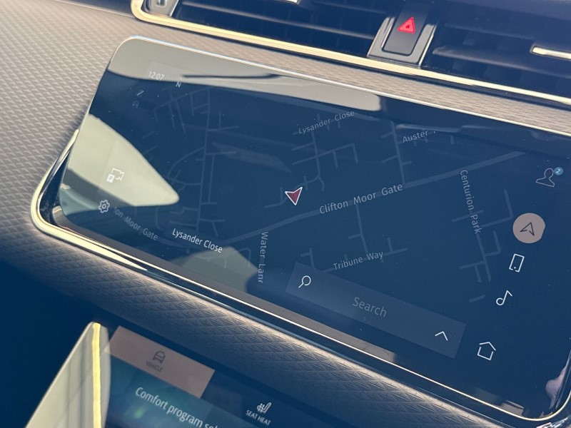 2022 (22) LAND ROVER RANGE ROVER EVOQUE 2.0 D165 R-Dynamic S 5dr Auto 5322240