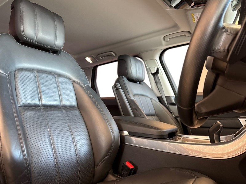 2022 (22) LAND ROVER RANGE ROVER SPORT 3.0 D250 HSE 5dr Auto 5312543