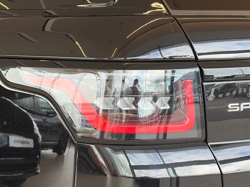 2022 (22) LAND ROVER RANGE ROVER SPORT 3.0 D300 HSE Silver 5dr Auto 5313272