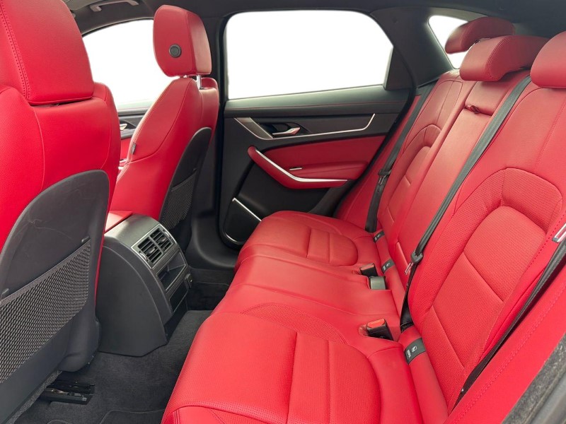 2022 (22) JAGUAR F-PACE 2.0 D200 R-Dynamic Black 5dr Auto AWD 5327320