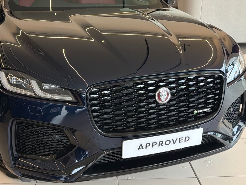 2022 (22) JAGUAR F-PACE 2.0 D200 R-Dynamic Black 5dr Auto AWD 5327358