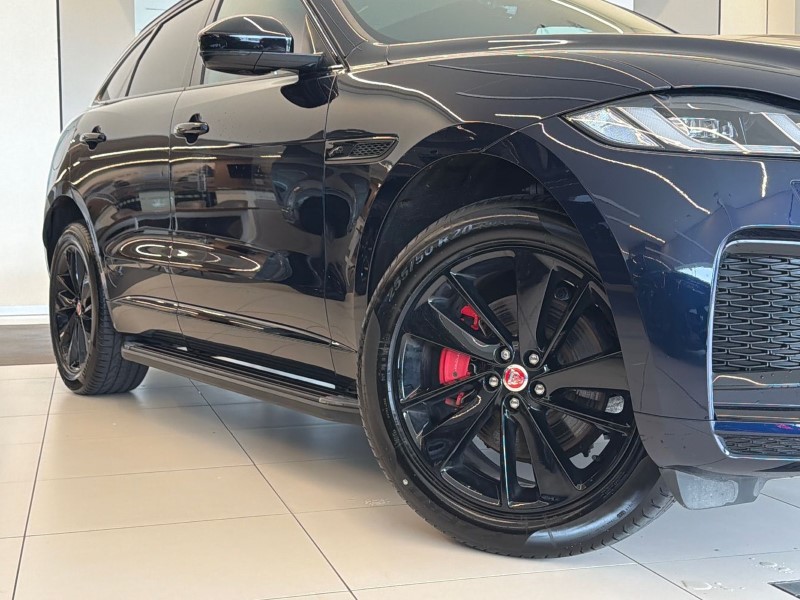 2022 (22) JAGUAR F-PACE 2.0 D200 R-Dynamic Black 5dr Auto AWD 5327359