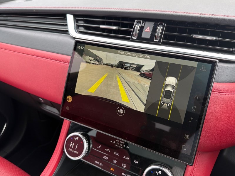 2022 (22) JAGUAR F-PACE 2.0 D200 R-Dynamic Black 5dr Auto AWD 5327328