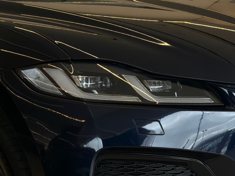 2022 (22) JAGUAR F-PACE 2.0 D200 R-Dynamic Black 5dr Auto AWD 5327333