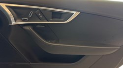 2021 (21) JAGUAR F-TYPE 2.0 P300 R-Dynamic 2dr Auto 5317378