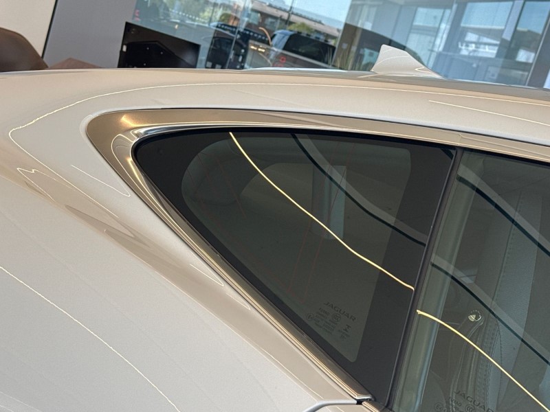 2021 (21) JAGUAR F-TYPE 2.0 P300 R-Dynamic 2dr Auto 5317404