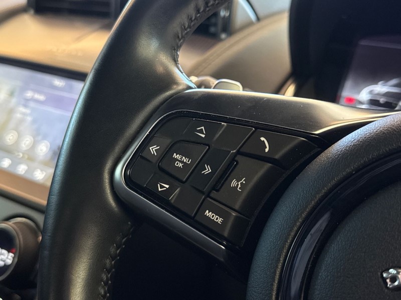 2021 (21) JAGUAR F-TYPE 2.0 P300 R-Dynamic 2dr Auto 5317384