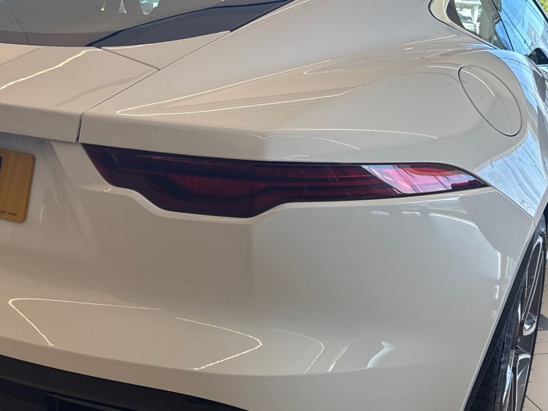 2021 (21) JAGUAR F-TYPE 2.0 P300 R-Dynamic 2dr Auto 5317400