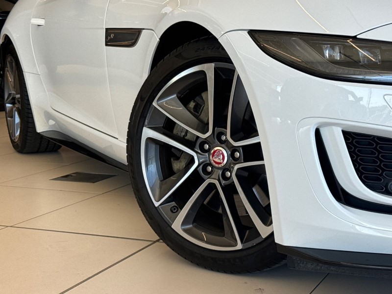 2021 (21) JAGUAR F-TYPE 2.0 P300 R-Dynamic 2dr Auto 5317397