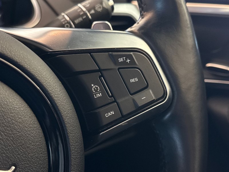 2021 (21) JAGUAR F-TYPE 2.0 P300 R-Dynamic 2dr Auto 5317385