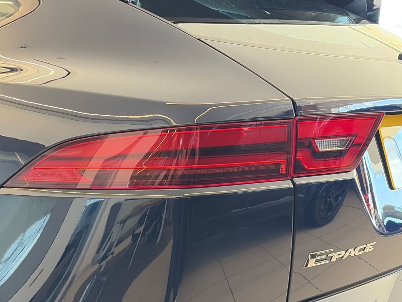 2023 (23) JAGUAR E-PACE 1.5 P300e R-Dynamic HSE 5dr Auto 5323035