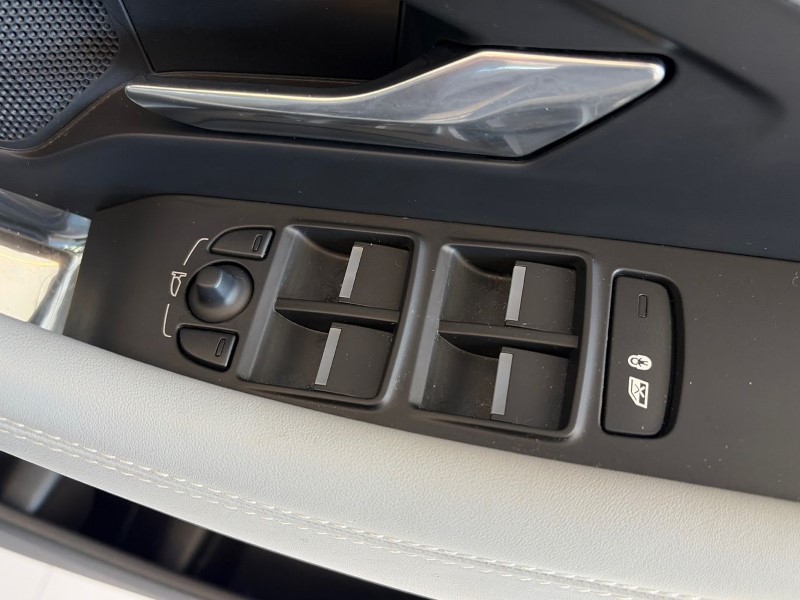 2023 (23) JAGUAR E-PACE 1.5 P300e R-Dynamic HSE 5dr Auto 5323039