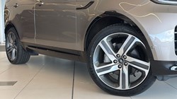 2023 (23) LAND ROVER DISCOVERY 3.0 D300 R-Dynamic HSE 5dr Auto 5315221