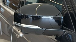 2023 (23) LAND ROVER DISCOVERY 3.0 D300 R-Dynamic HSE 5dr Auto 5315227