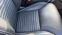 2023 (23) LAND ROVER DISCOVERY 3.0 D300 R-Dynamic HSE 5dr Auto 5315202