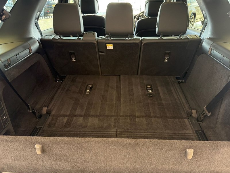 2023 (23) LAND ROVER DISCOVERY 3.0 D300 R-Dynamic HSE 5dr Auto 5315186