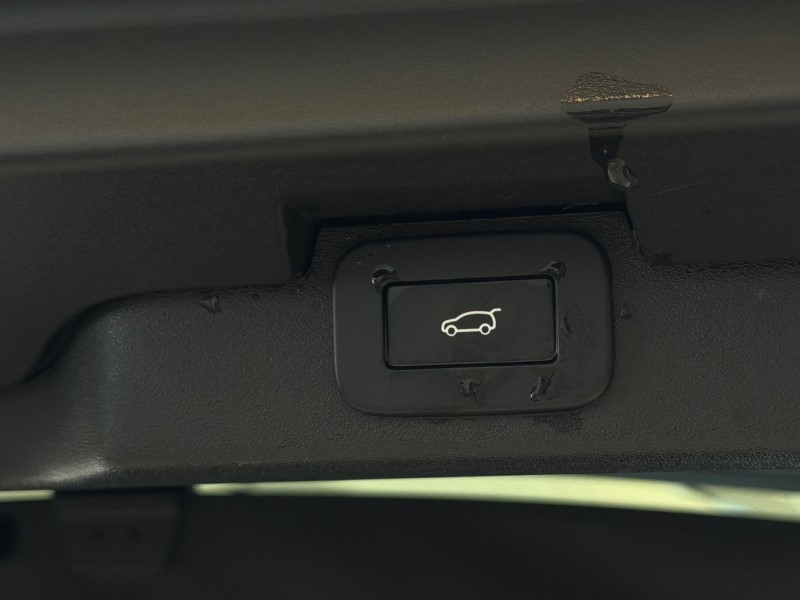 2023 (23) LAND ROVER DISCOVERY 3.0 D300 R-Dynamic HSE 5dr Auto 5315217