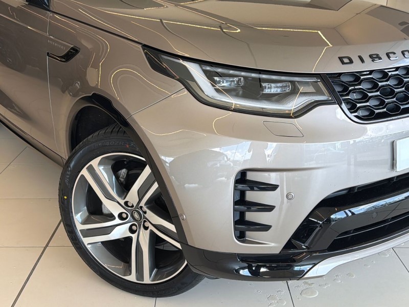 2023 (23) LAND ROVER DISCOVERY 3.0 D300 R-Dynamic HSE 5dr Auto 5315219