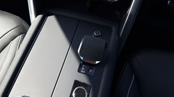 2023 (23) LAND ROVER DISCOVERY 3.0 D300 R-Dynamic HSE 5dr Auto 5315189