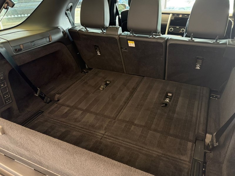 2023 (23) LAND ROVER DISCOVERY 3.0 D300 R-Dynamic HSE 5dr Auto 5315216