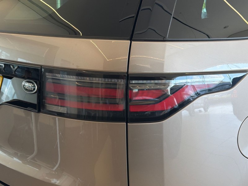 2023 (23) LAND ROVER DISCOVERY 3.0 D300 R-Dynamic HSE 5dr Auto 5315224