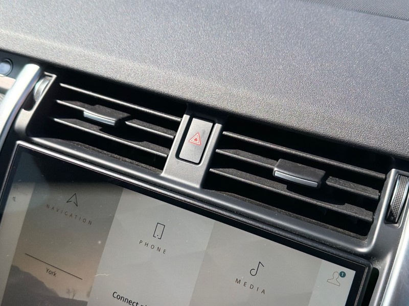 2023 (23) LAND ROVER DISCOVERY 3.0 D300 R-Dynamic HSE 5dr Auto 5315211