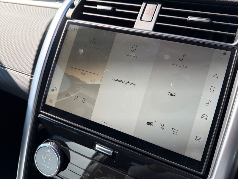 2023 (23) LAND ROVER DISCOVERY 3.0 D300 R-Dynamic HSE 5dr Auto 5315206