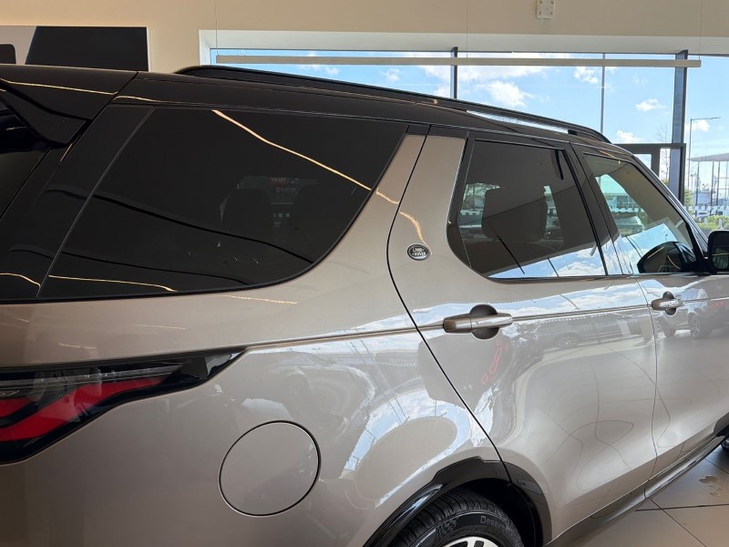 2023 (23) LAND ROVER DISCOVERY 3.0 D300 R-Dynamic HSE 5dr Auto 5315228