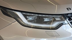 2023 (23) LAND ROVER DISCOVERY 3.0 D300 R-Dynamic HSE 5dr Auto 5315193