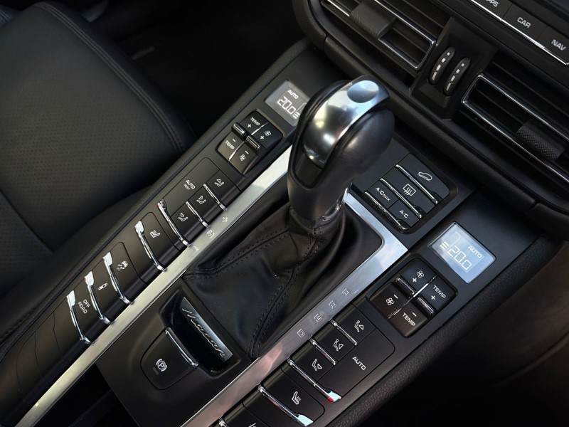 2019 (69) PORSCHE MACAN Turbo 5dr PDK 5303445