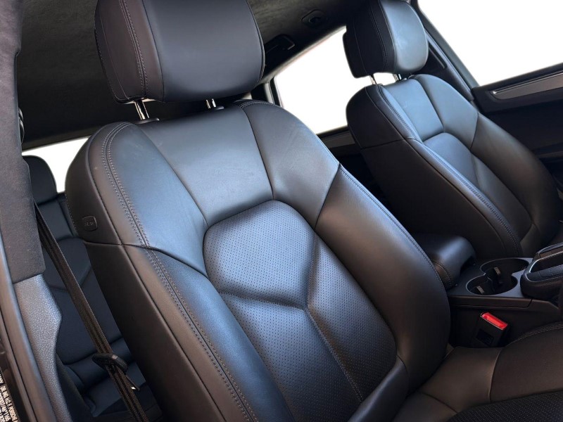 2019 (69) PORSCHE MACAN Turbo 5dr PDK 5303440