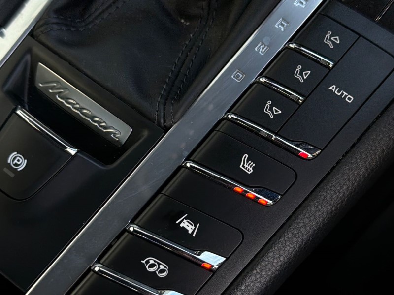 2019 (69) PORSCHE MACAN Turbo 5dr PDK 5303446