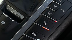 2019 (69) PORSCHE MACAN Turbo 5dr PDK 5303446