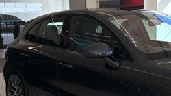 2019 (69) PORSCHE MACAN Turbo 5dr PDK 5303461