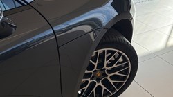 2019 (69) PORSCHE MACAN Turbo 5dr PDK 5303459
