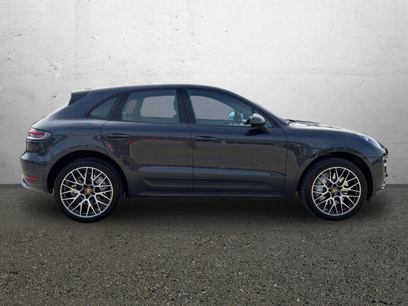 2019 (69) PORSCHE MACAN Turbo 5dr PDK 5303420