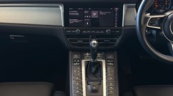 2019 (69) PORSCHE MACAN Turbo 5dr PDK 5303429