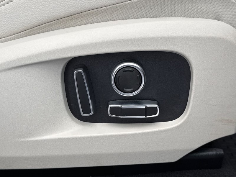 2022 (22) JAGUAR F-PACE 2.0 D200 S 5dr Auto AWD 5328876