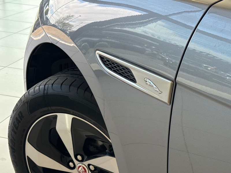 2022 (22) JAGUAR F-PACE 2.0 D200 S 5dr Auto AWD 5328872