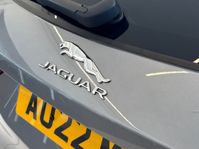 2022 (22) JAGUAR F-PACE 2.0 D200 S 5dr Auto AWD 5328898