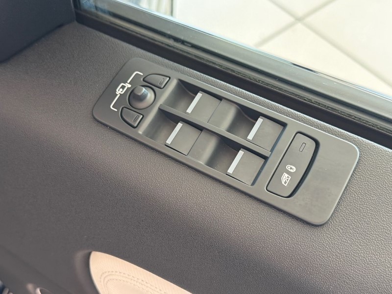 2023 (23) LAND ROVER DISCOVERY SPORT 1.5 P300e Urban Edition 5dr Auto [5 Seat] 5327960